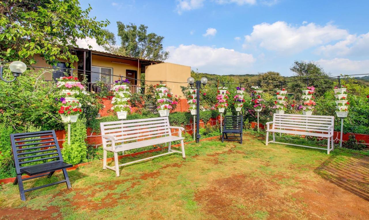 Treebo Garden Cottage & Lawn ماهاباليشوار المظهر الخارجي الصورة